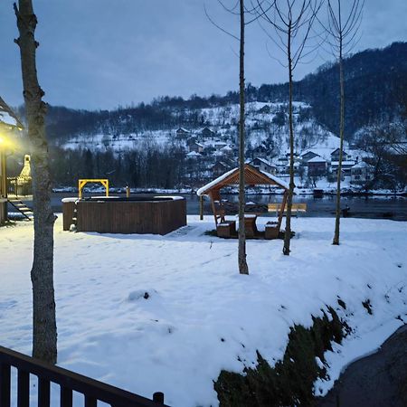 Vikendica Mihic Villa Zvornik Exterior foto