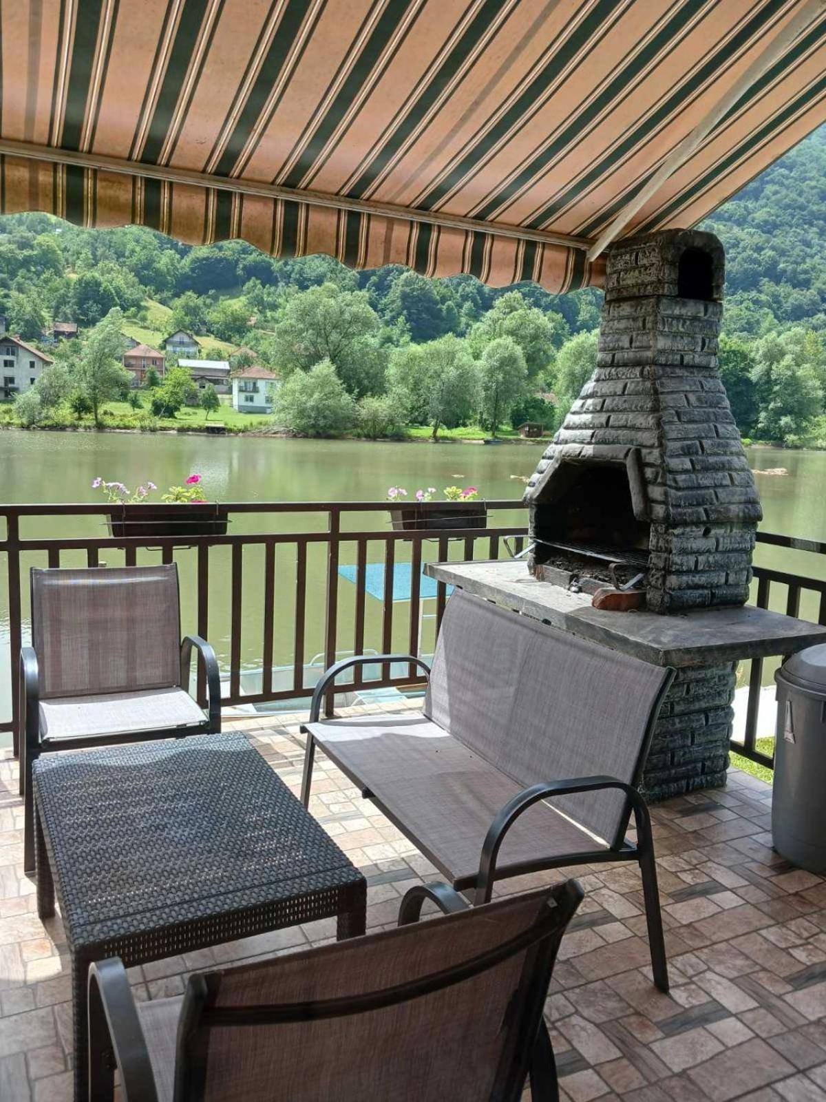 Vikendica Mihic Villa Zvornik Exterior foto